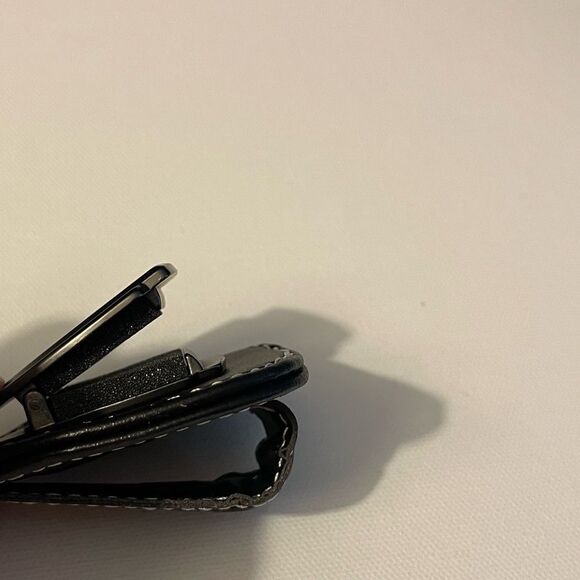 Mercedes Benz Sunglass Holder for Car with Logo Black PU Leather NWT - Picture 11 of 12